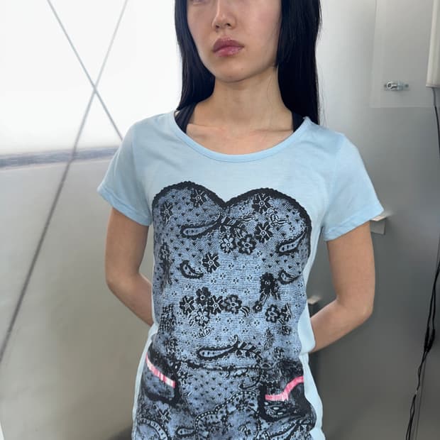 Corset print tee
