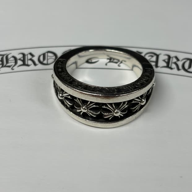 크롬하츠 NARROW V CH X RING