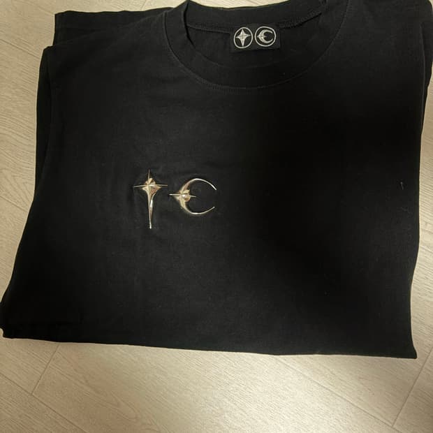 떠그클럽 반팔 팝니다 