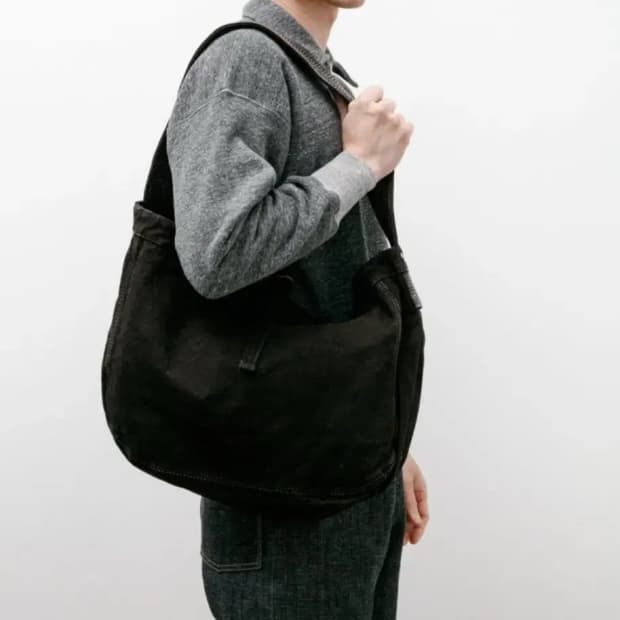 타이가타카하시 뉴스보이백 블랙 L 팝니다