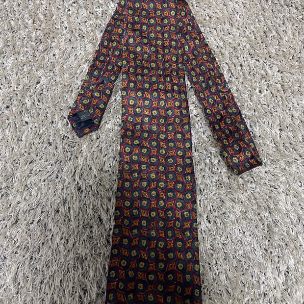 이태리제 에르메네질도 제냐 실크 넥타이