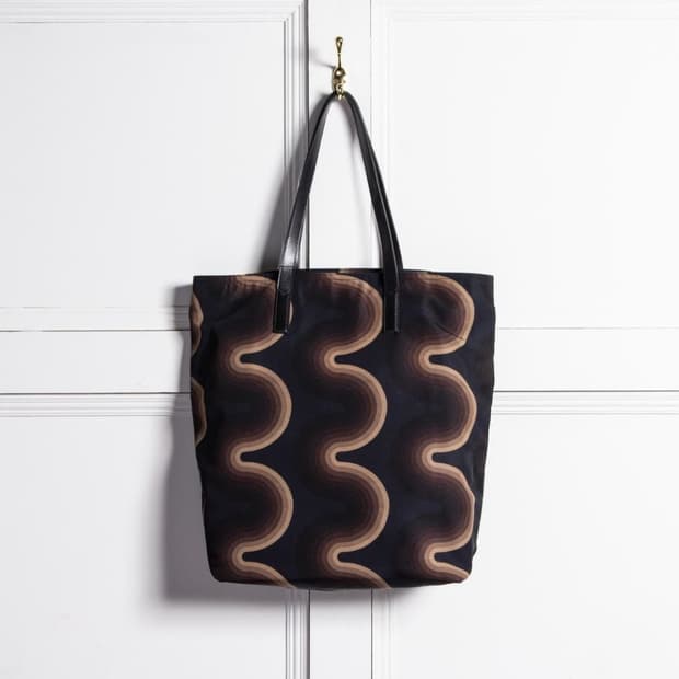 드리스반노튼 베르너팬톤 토트백 가방