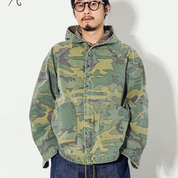 니들스 양면 후디드 카모 집업자켓