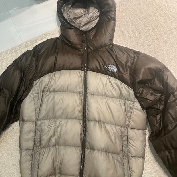 노스페이스 빈티지 얇은 패딩 판매합니다 