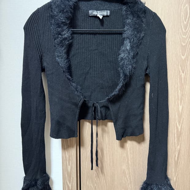 블랙 퍼 볼레로