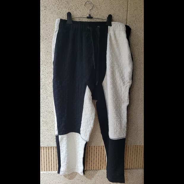 tom rebl 엠보싱 패치워크 바지