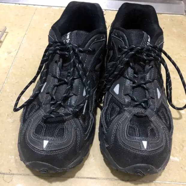 뉴발란스 703 트리플블랙 290