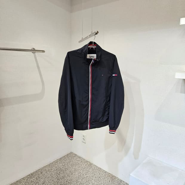 타미진스 바람막이 자켓