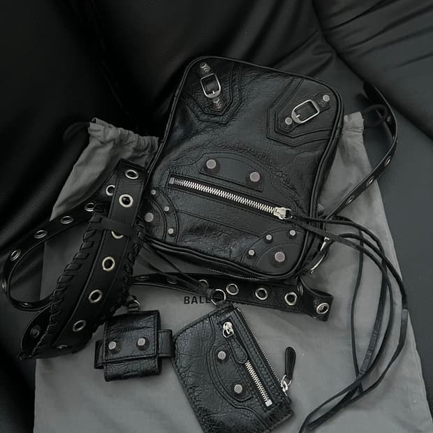 발렌시아가 르카골 아레나 크로스백