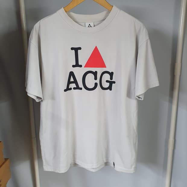 나이키 ACG 티셔츠