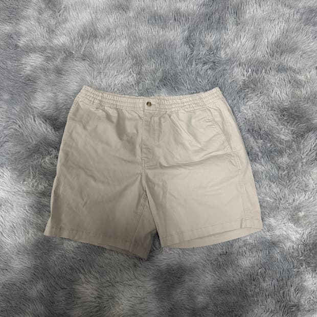 폴로 치노 반바지 L사이즈 