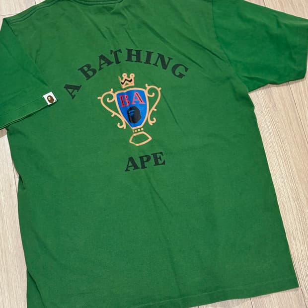 BAPE 베이프 그린 트로피 반팔티 M