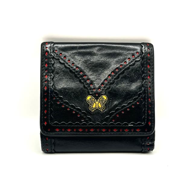Annasui Lace punching black wallet.