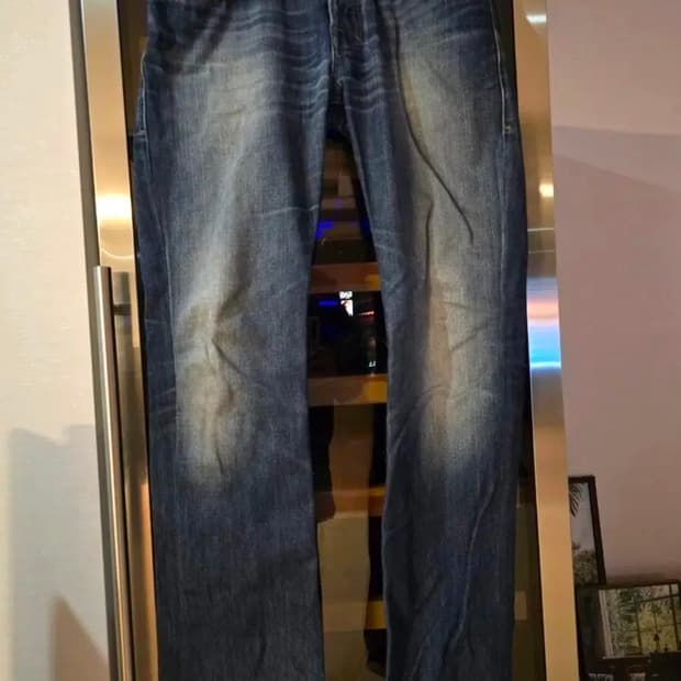 디젤 자티니 zatiny 30사이즈입니다.