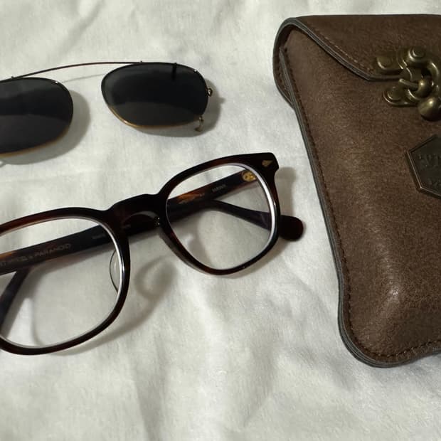 한정판 타르트옵티컬 x 파라노이드 아넬