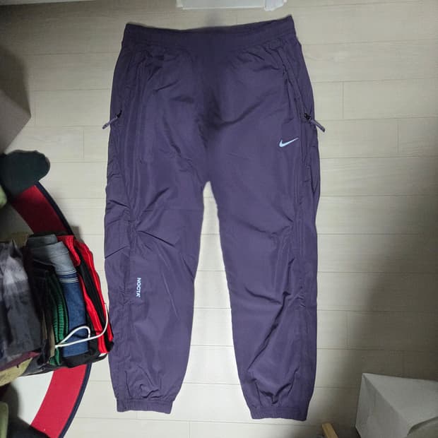 [asia XL] 나이키 녹타 NRG 나일론 트랙 팬츠 다크 레이즌