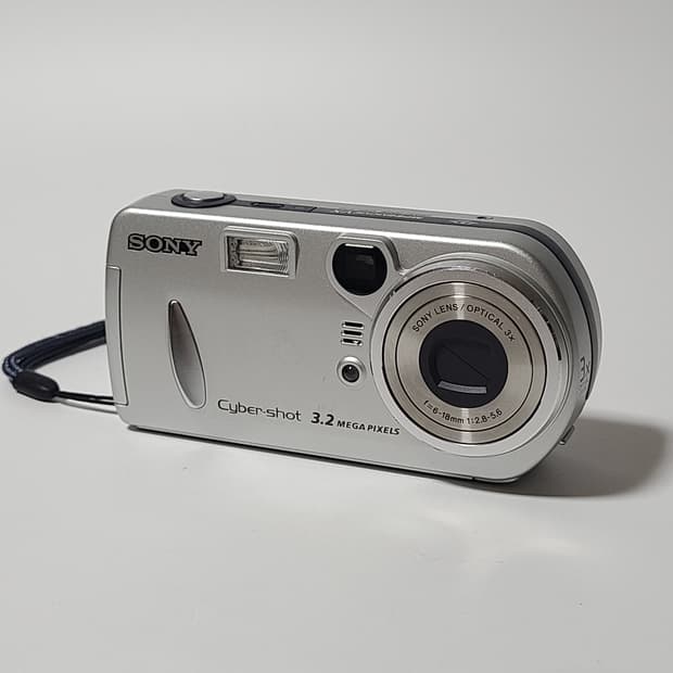 소니 사이버샷 DSC-P72 빈티지 디카 디지털카메라