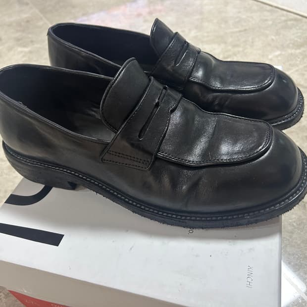 킨치 500(a) 오베이트 270사이즈 판매합니다