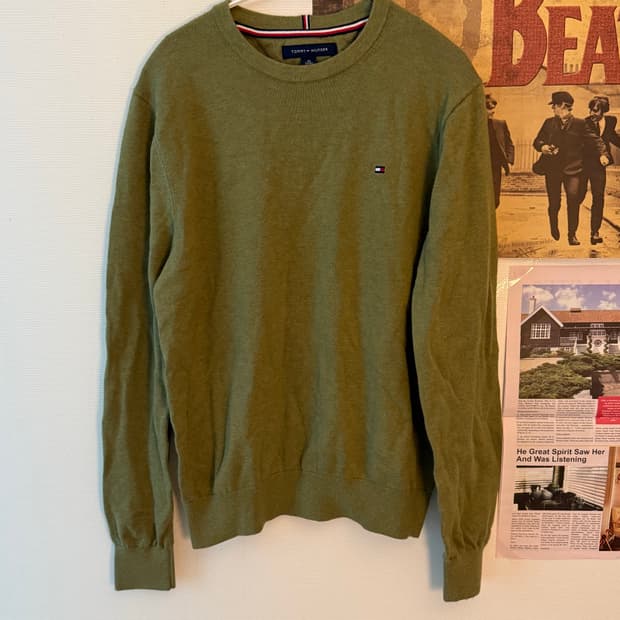 타미 힐피거 니트