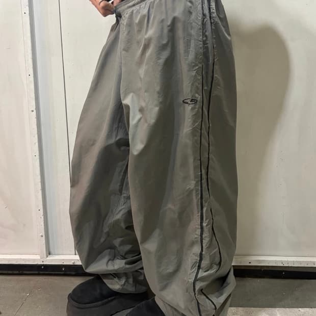 90s Champion 그레이 나일론 트랙밴츠