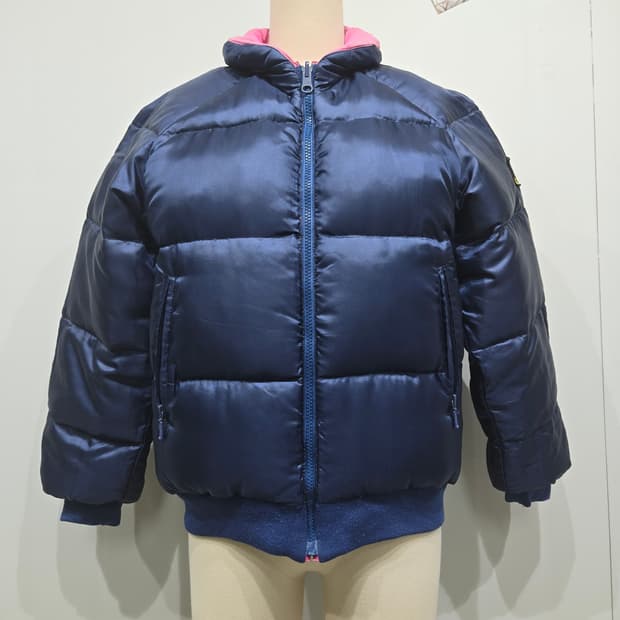 몽클레어 리버시블 네이비/핑크 패딩 점퍼