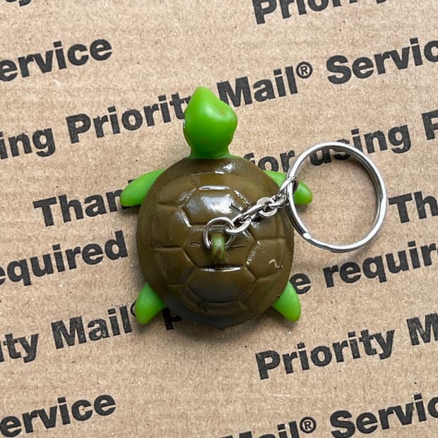 90s vtg Turtle Keyring