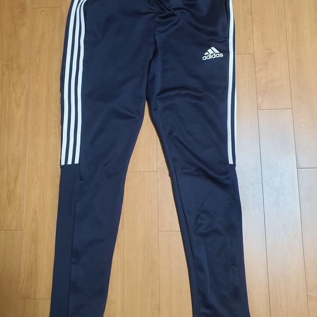 아디다스 트레이닝바지 L사이즈