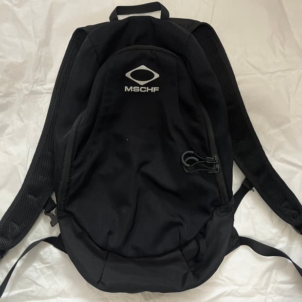 미스치프 롬버스 백팩 블랙