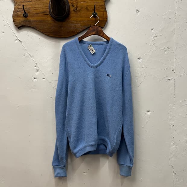 M) 7-80s Lacoste Light Blue V-neck Knit