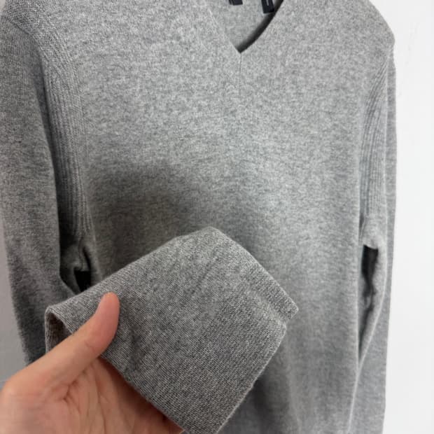 띠어리 띠어리니트 브이넥니트 theory 캐시미어니트