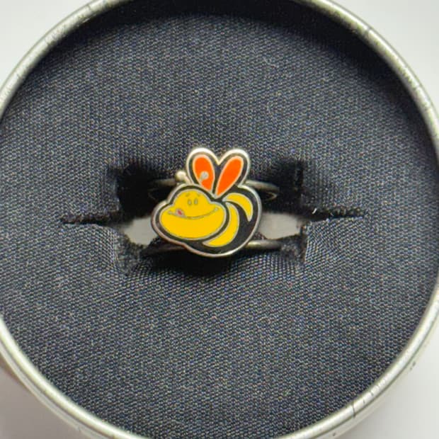 히스테릭 글래머 아카이브 벌꿀 핑키링 