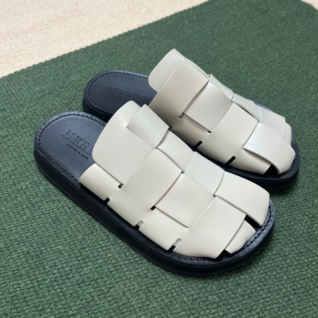 헤레우 디라 37사이즈 새상품