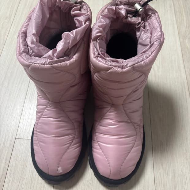 미우미우 패딩 부츠 사이즈 38