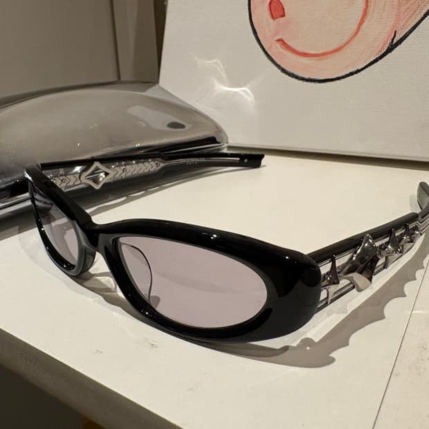 젠틀몬스터 어웨이브 01