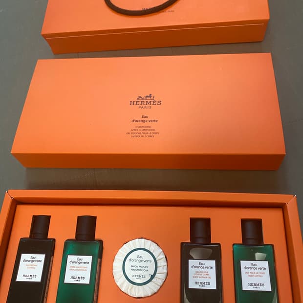 에르메스 어메니티 세트 