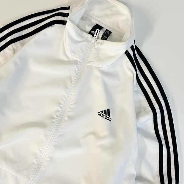 아디다스 adidas 화이트 하이넥 오버핏 바막져지 xl