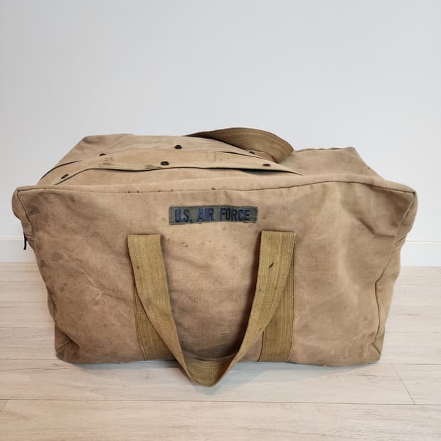 미공군 조종사 키트백