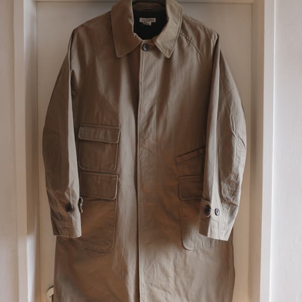 A blue GARMENTS ASPESI 아스페시 가먼트 발마칸 코트