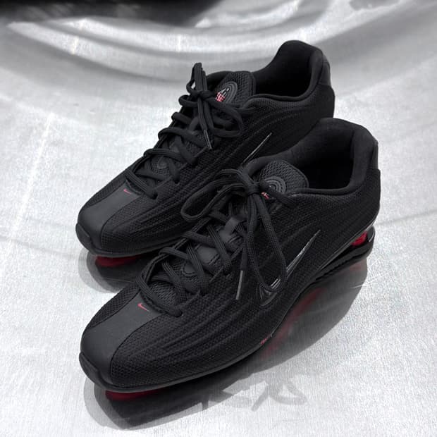 나이키 샥스 Z 블랙 유니버시티 레드