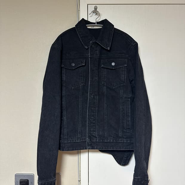 M) 플라스틱 프로덕트 트러커