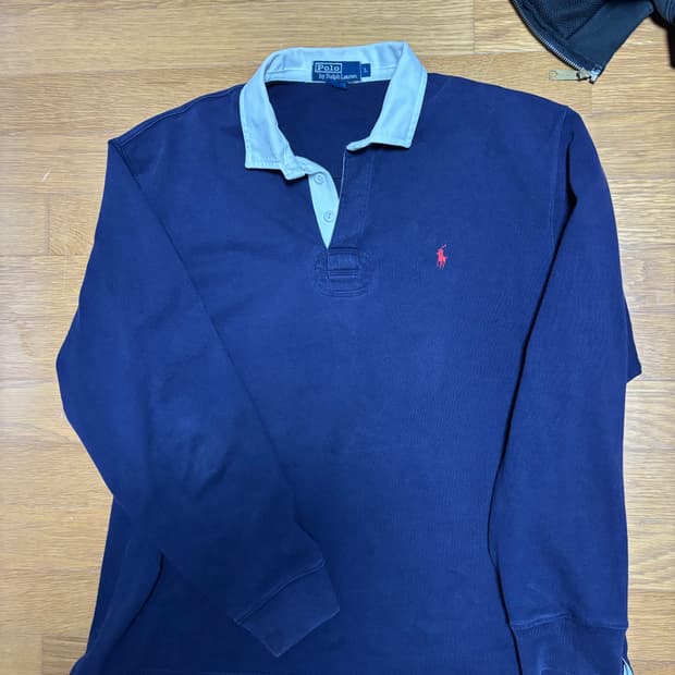 폴로 네이비 럭비티 L