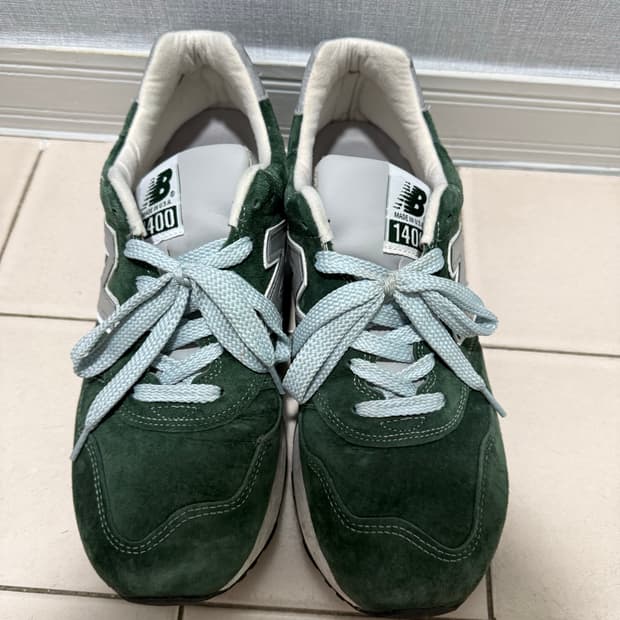 뉴발란스 1400 마운틴 그린 스웨이드