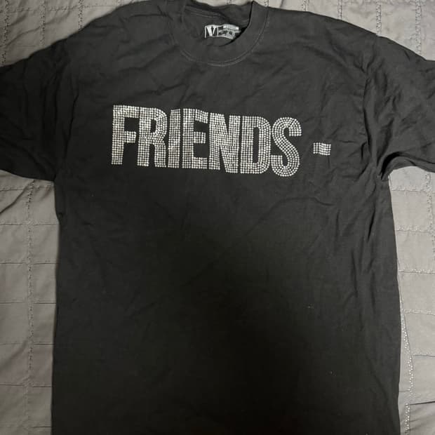 [L] Vlone 반팔 rhinestone zumiez발매