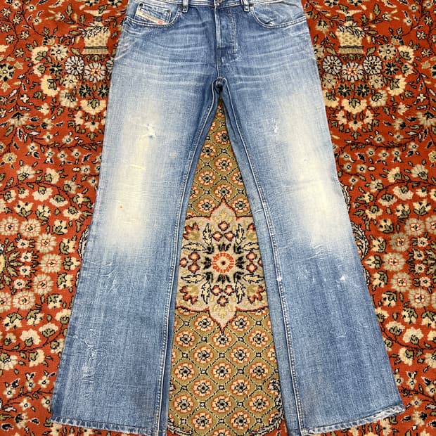 [31] 디젤 자탄 부츠컷 플레어 데님 팬츠