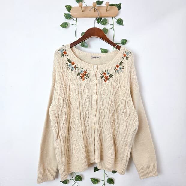 sm2 꽃자수 가디건