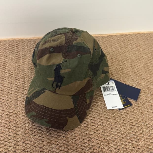 폴로 카모 볼캡 