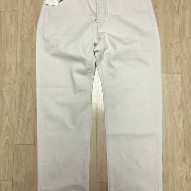 바스통 703 에크루 34 새상품