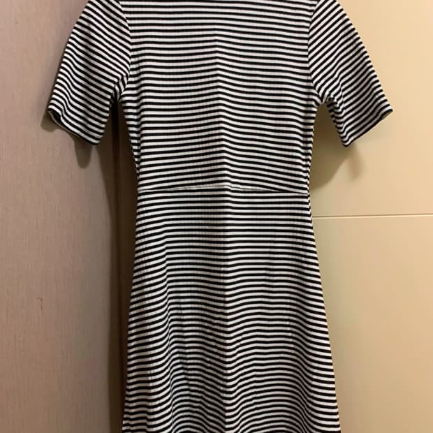 TOPSHOP 탑샵 스트라이프 반팔 원피스