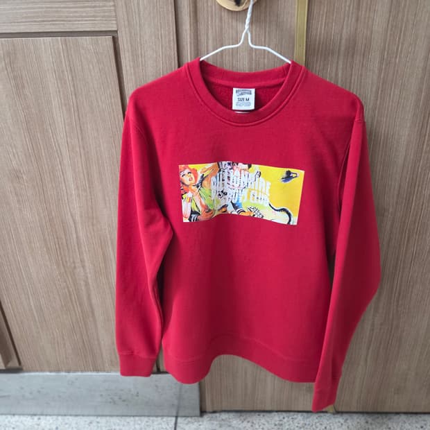 빌리어네어 보이즈 클럽 맨투맨