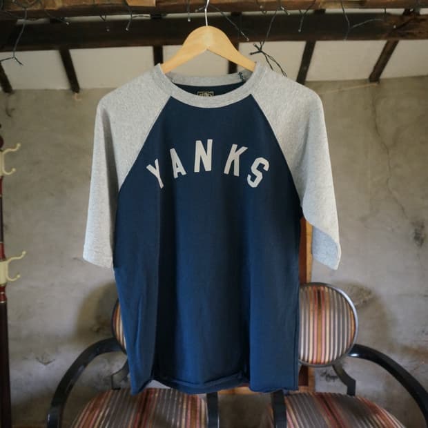 GUNZ “YANKS” 래글런 7부 티셔츠 (새상품)